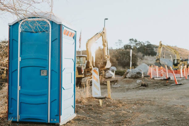 Best Portable restroom trailer rental  in Pleasantville, IA