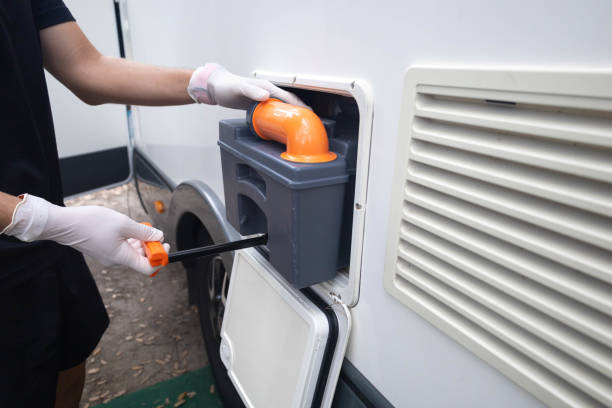 Best Portable toilet rental cost  in Pleasantville, IA